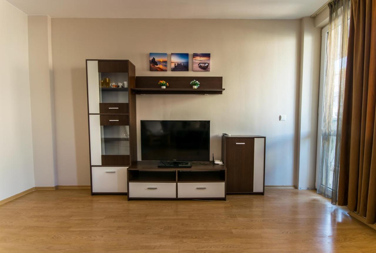 Great Apartment Near The Sea,Central Place! Burgas by Eksteriør bilde